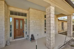 105 Oak Plaza Dr, Georgetown, TX 78628 - Photo 4
