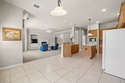 105 Oak Plaza Drive, Georgetown, TX 78628 - Photo 20