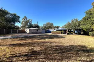 305 Cougar Ave N, Cedar Park, TX 78613 - Photo 2