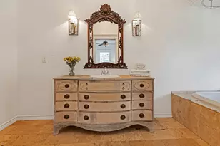 409 N North Main St, Burnet, TX 78611 - Photo 12