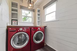 409 N North Main St, Burnet, TX 78611 - Photo 20