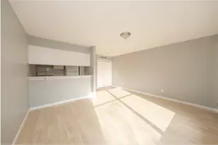 2610 Ektom Dr, Austin, TX 78745 - Photo 14