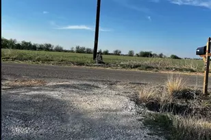 126 County Road 153 Roads, Georgetown, TX 78626 - Photo 10