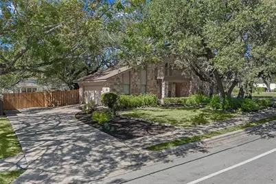11306 Pickfair Drive, Austin, TX 78750 - Photo 2
