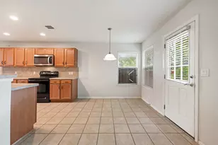 301 Lark St, Leander, TX 78641 - Photo 12