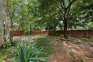 301 Lark St, Leander, TX 78641 - Photo 40