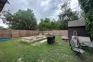1205 W 10th St, Cameron, TX 76520 - Photo 16