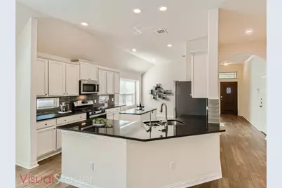 113 Lily Turf Cove, Georgetown, TX 78626 - Photo 4