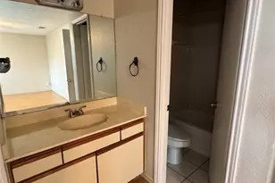 2621 Gwendolyn Ln, Austin, TX 78748 - Photo 1