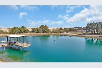 239 West Faulkner Street, Liberty Hill, TX 78642 - Photo 22