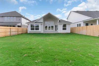 239 West Faulkner Street, Liberty Hill, TX 78642 - Photo 18