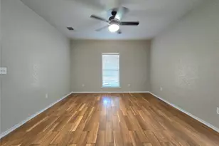 6 Sunflower Cir, New Braunfels, TX 78130 - Photo 12