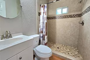 6 Sunflower Cir, New Braunfels, TX 78130 - Photo 16