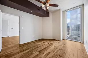 360 Nueces St, Austin, TX 78701 - Photo 20