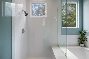 613 W Annie St, Austin, TX 78704 - Photo 20