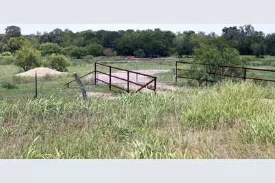 9411 Fm 86 Highway, Lockhart, TX 78644 - Photo 18