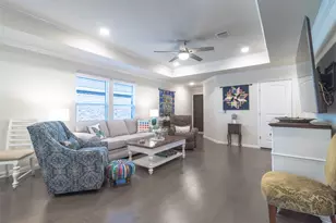 229 Hobby St, Georgetown, TX 78633 - Photo 10