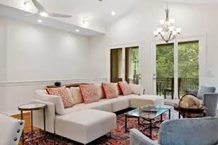 2305 Barton Creek Blvd, Austin, TX 78735 - Photo 10