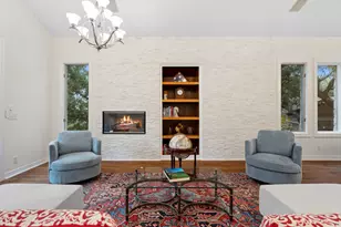 2305 Barton Creek Blvd, Austin, TX 78735 - Photo 2