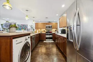 1801 Lavaca St, Austin, TX 78701 - Photo 4