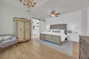 501 Alva Dr, Briarcliff, TX 78669 - Photo 10