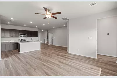 203 Backwood Pass, Taylor, TX 76574 - Photo 16