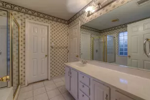 13500 Dulles Ave, Austin, TX 78729 - Photo 10