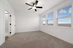 2568 Jack Nora Wy, Round Rock, TX 78665 - Photo 10