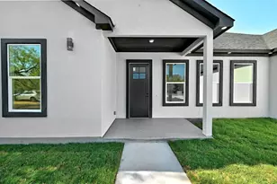 109 Kawainui Ln, Bastrop, TX 78602 - Photo 4