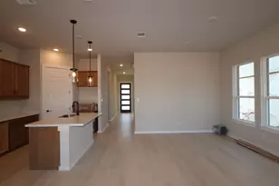 288 Bishop Wood Rd, Dripping Springs, TX 78620 - Photo 2