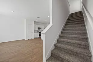 310 Puerto Plata Ave, Bastrop, TX 78602 - Photo 12