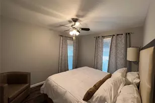 512 Krebs Ln, Austin, TX 78704 - Photo 12