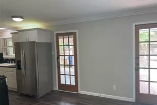 512 Krebs Ln, Austin, TX 78704 - Photo 6
