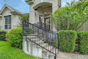 11918 Loomis Dr, Austin, TX 78738 - Photo 2
