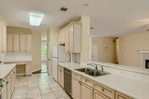 11918 Loomis Dr, Austin, TX 78738 - Photo 6