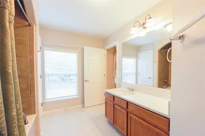 7011 Thannas Way, Austin, TX 78744 - Photo 16