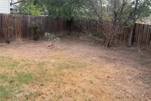 7011 Thannas Way, Austin, TX 78744 - Photo 22