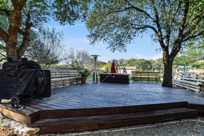 138 Penny Lane, Georgetown, TX 78633 - Photo 16