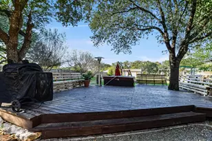 138 Penny Ln, Georgetown, TX 78633 - Photo 16