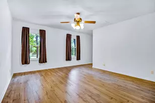 298 Jenkins Rd, Cedar Creek, TX 78612 - Photo 18