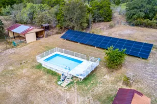 298 Jenkins Rd, Cedar Creek, TX 78612 - Photo 6