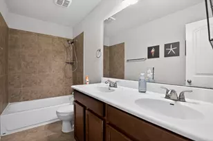 16816 Ruggio Rd, Pflugerville, TX 78660 - Photo 20