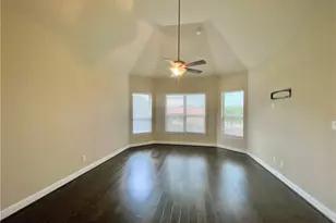 821 Richardson Ln, Leander, TX 78641 - Photo 4