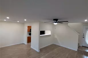 13303 Lyndhurst St, Austin, TX 78729 - Photo 4