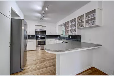 1013 Highland Drive, Highland Haven, TX 78654 - Photo 10