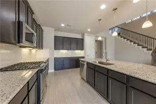 116 Mount Ellen St, Hutto, TX 78634 - Photo 10