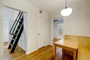 1110 W 22nd St, Austin, TX 78705 - Photo 8