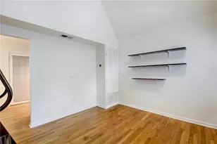 1110 W 22nd St, Austin, TX 78705 - Photo 10