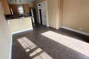 1313 Delano St, Austin, TX 78721 - Photo 12