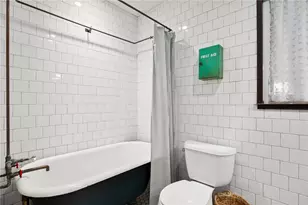 1303 Glencrest Dr, Austin, TX 78723 - Photo 12